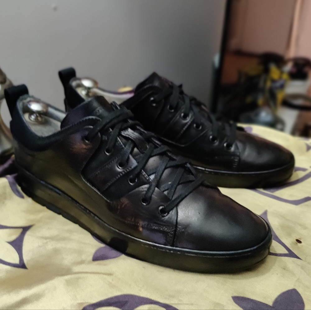 Dior sneakers
